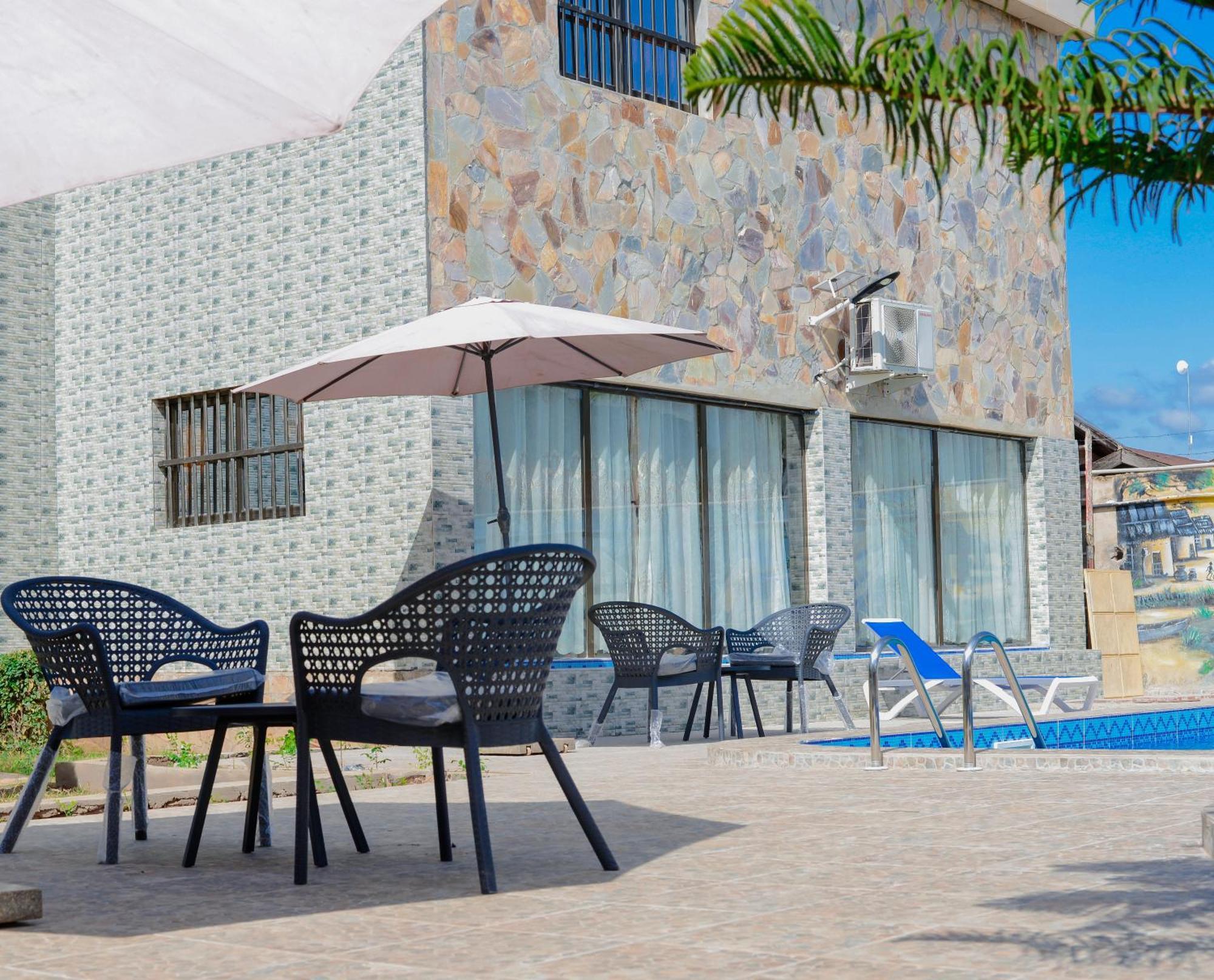 Hotel Ganiela Kpalimé Exterior foto
